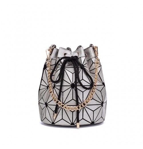 Bucket Geometric Bag